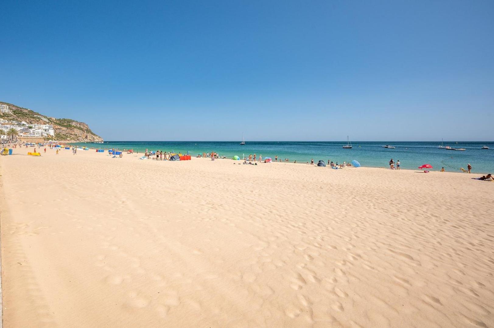 Guestready - Beachfront Naufrago'S Retreat 2 Sesimbra Extérieur photo