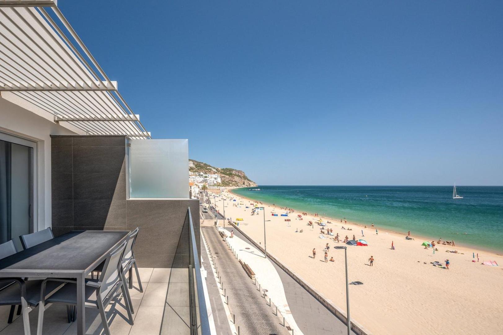 Guestready - Beachfront Naufrago'S Retreat 2 Sesimbra Extérieur photo